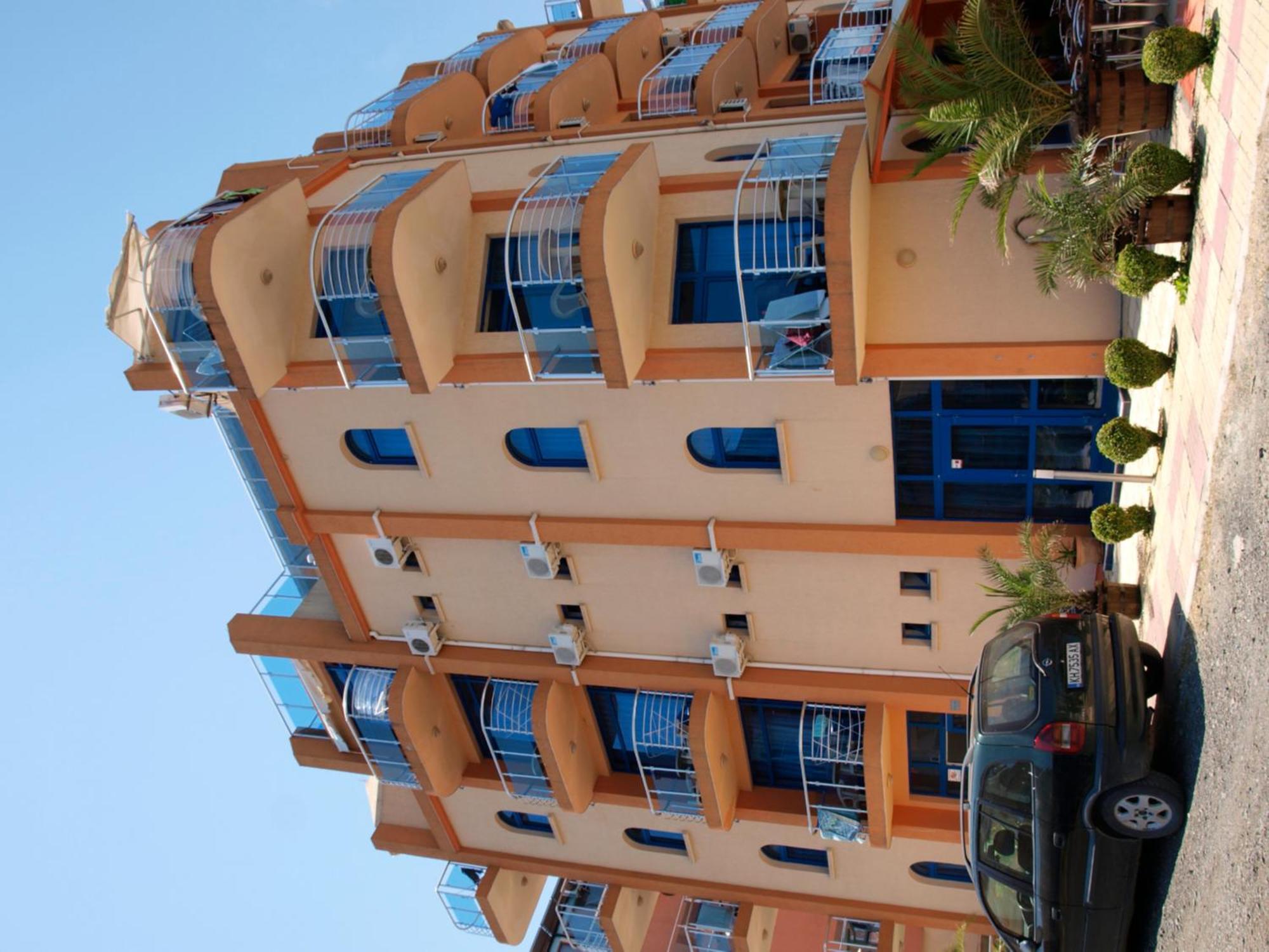 Hotel Penelope Primorsko Ngoại thất bức ảnh